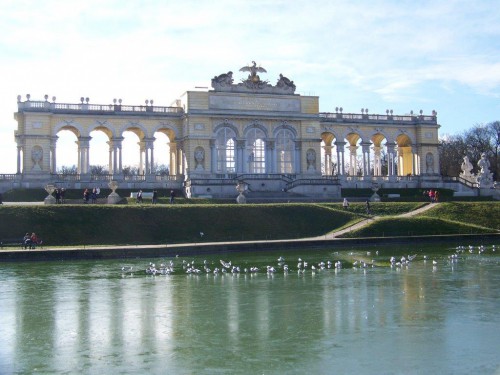 100_0552_gloriette.jpg