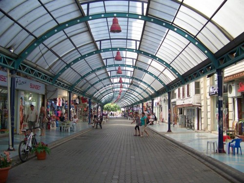 100_7416_le bazar.jpg