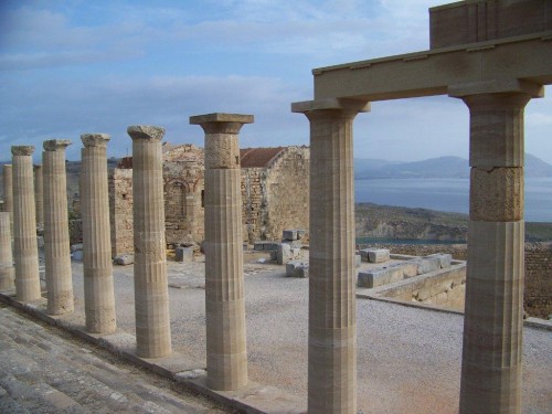 100_2137_Stoa et église Bysantine.jpg