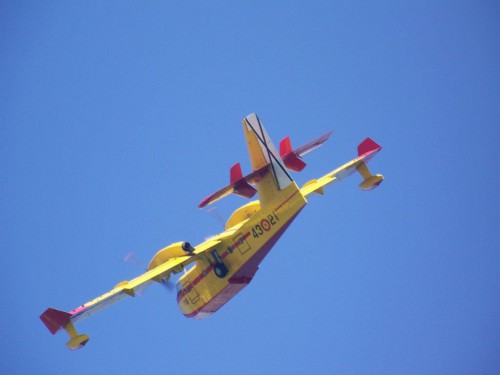 100_2945_Canadair.jpg