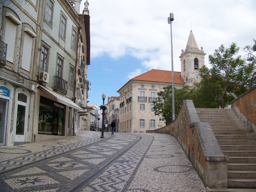 100_7329_Aveiro, belle rue piétonne.jpg