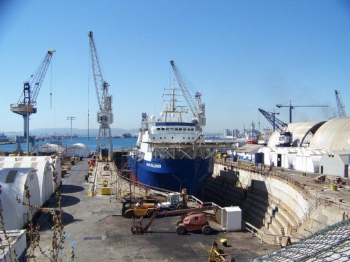 100_8228_Gibraltar chantier de réparation navale.jpg