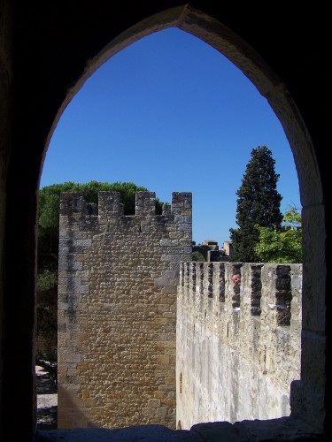 100_7764_Castello Sao Jorge.jpg