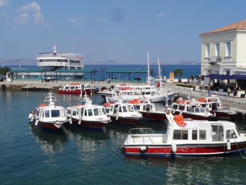 DSC08231_bateaux taxi.jpg