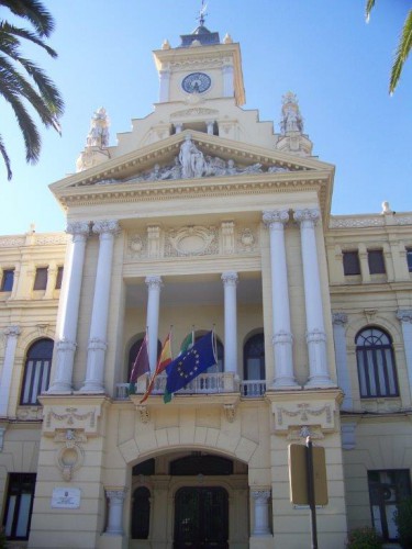 100_2957_la mairie.jpg