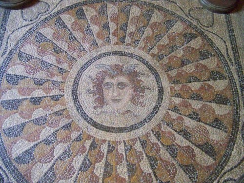 100_1901_Mosaïque de Kos, seconde moitiée du 5ème siecle avant JC.jpg