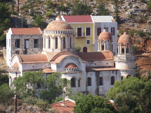 100_8457_la vieille église.jpg