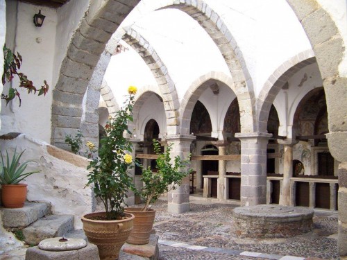 100_9893_Monastère.jpg