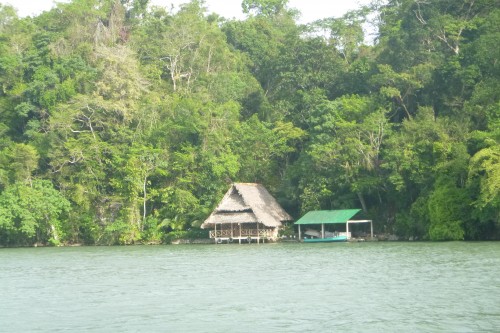 guatemala rio dulce villas (2).JPG