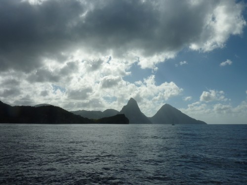 Les Deux-Pitons, Sainte-Lucie.JPG