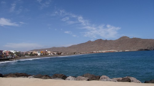 plage de sable noir.JPG