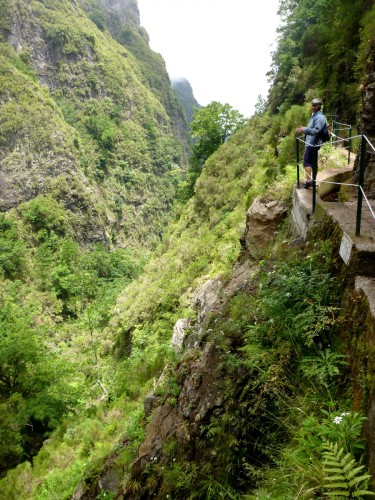 12 1 levada do pico ruivo.jpg