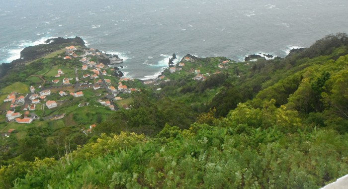 2014-06-05 12h45  ponta de Norte Grande faja de Ouvidor  Sao Jorge.JPG